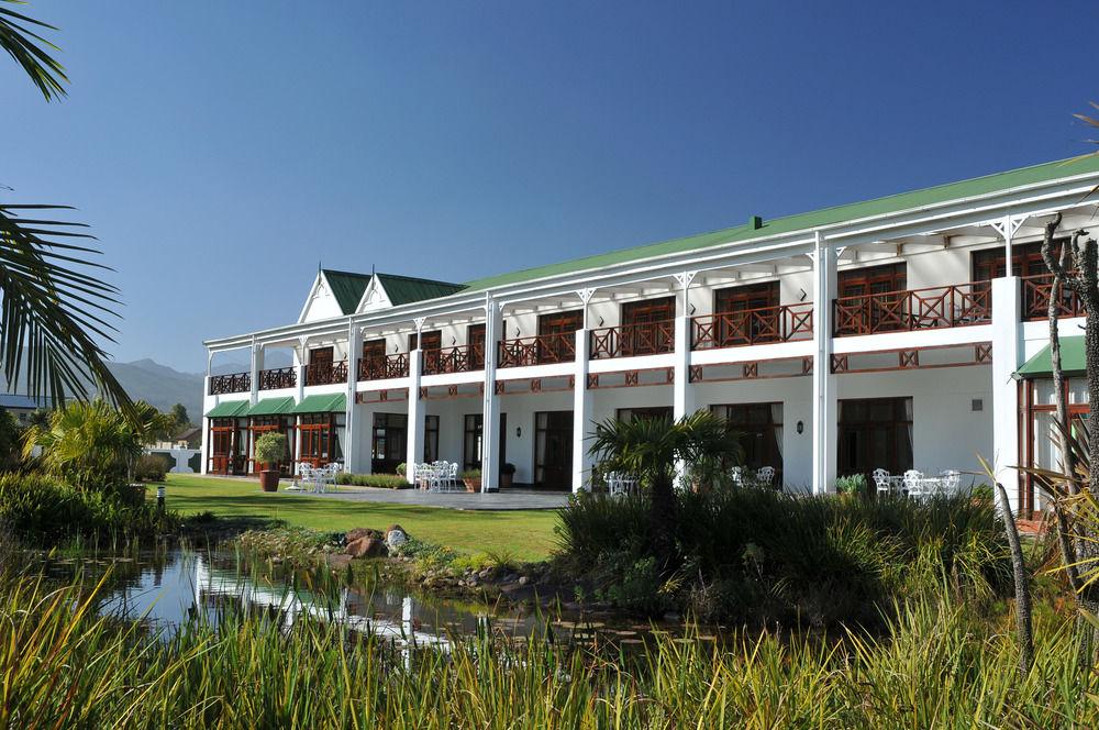 Protea Hotel By Marriott George King George Exteriör bild